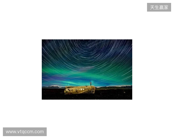 厄瓜多尔队官方：后卫因卡皮耶与中场卡斯蒂略因伤退出本期国家队