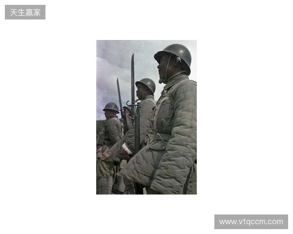 官方:马奎尔与曼联续约至2027年夏天,附带一年续约选项 官方:马奎尔与曼联续约至2027年夏天,附带一年续约选项